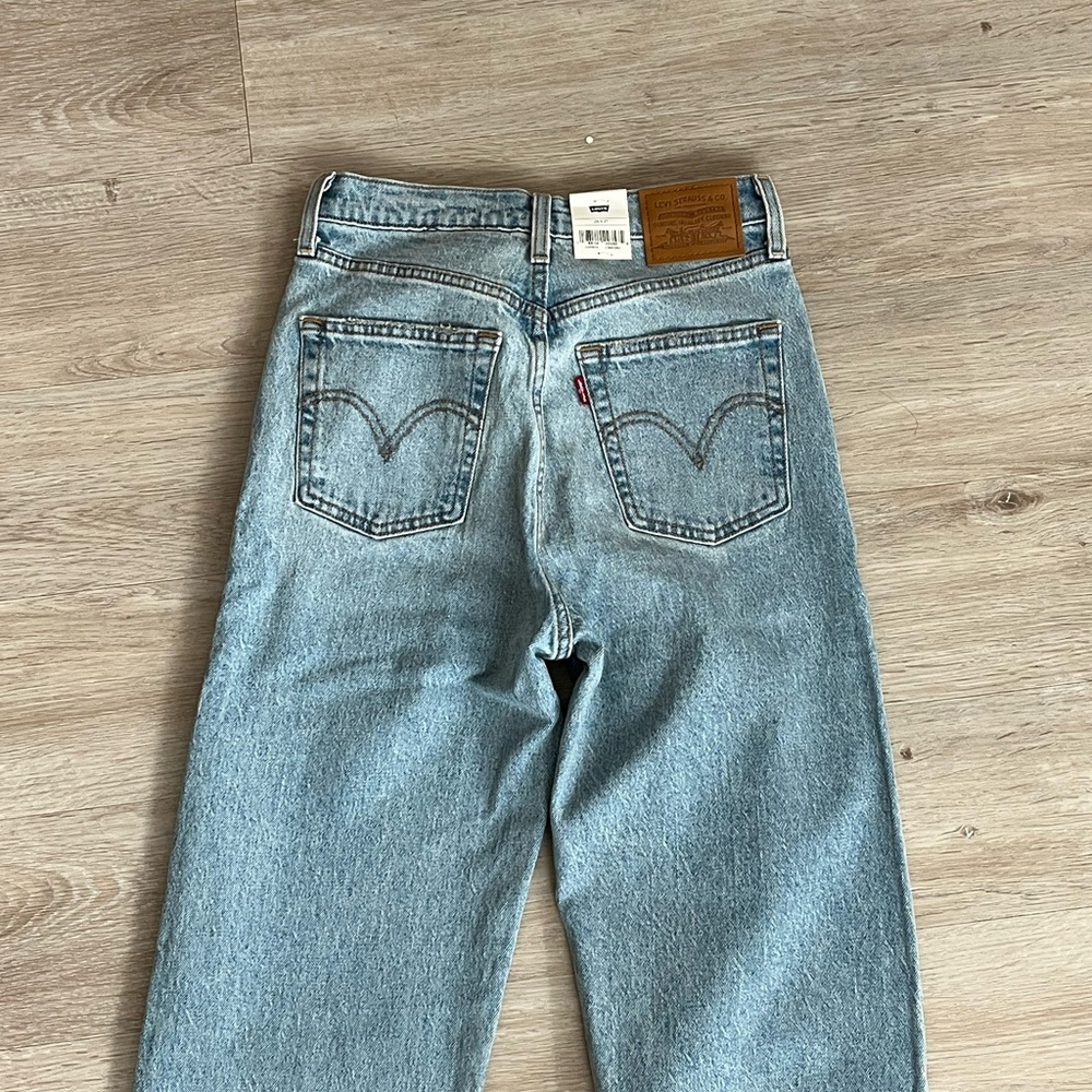 Levi’s Ribcage Straight Ankle, in Let’s Share, size 26 x 27, NWT - Picture 10 of 11